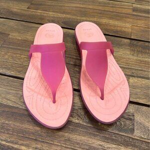 CROCS woman’s fushia/pink sandals. Size 10. Excellent condition. Rare style.